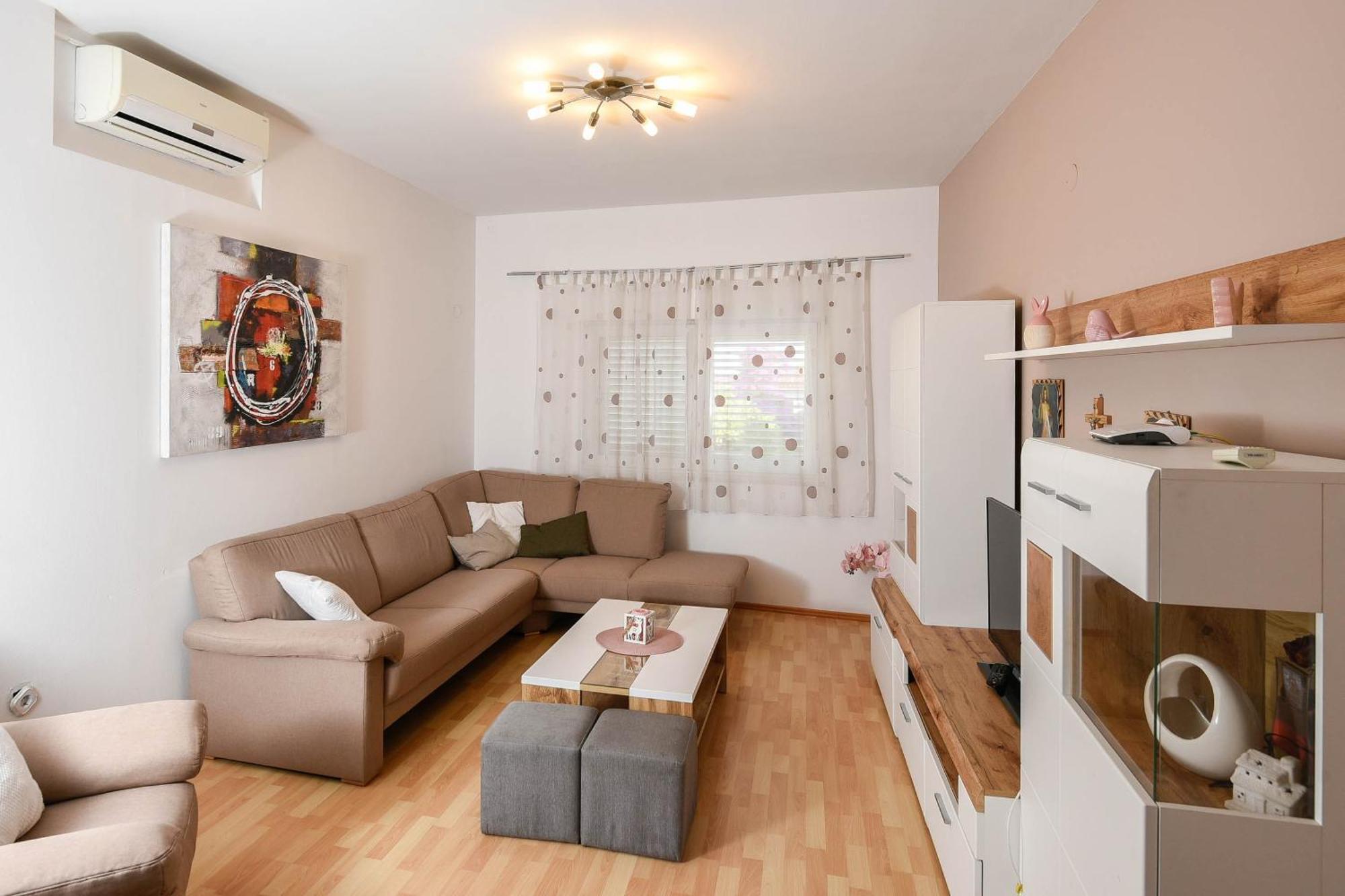 Apartments Karla 奥瑞比克 客房 照片