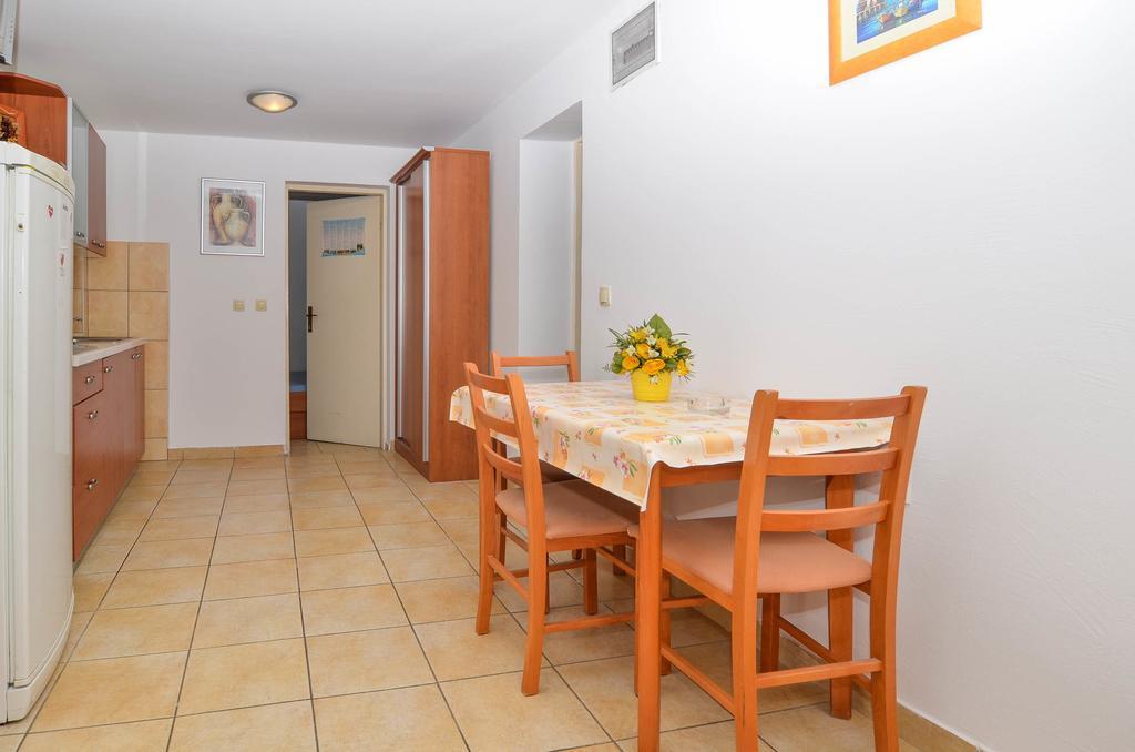 Apartments Karla 奥瑞比克 客房 照片